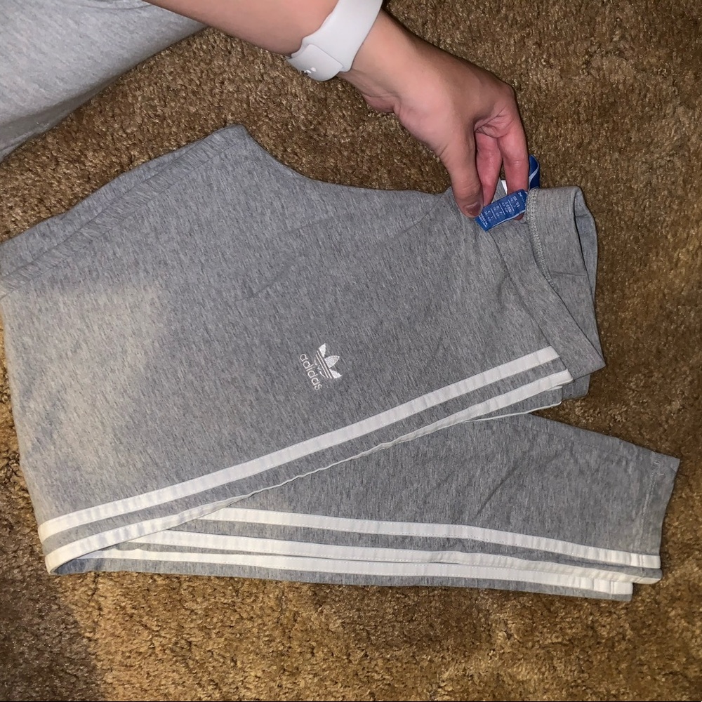 Adidas leggings